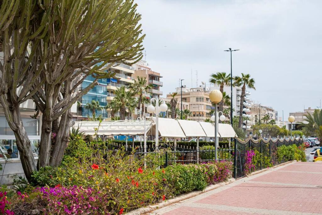 Acogedor Alojamiento A Pocos Metros De La Playa Santa Pola Eksteriør billede